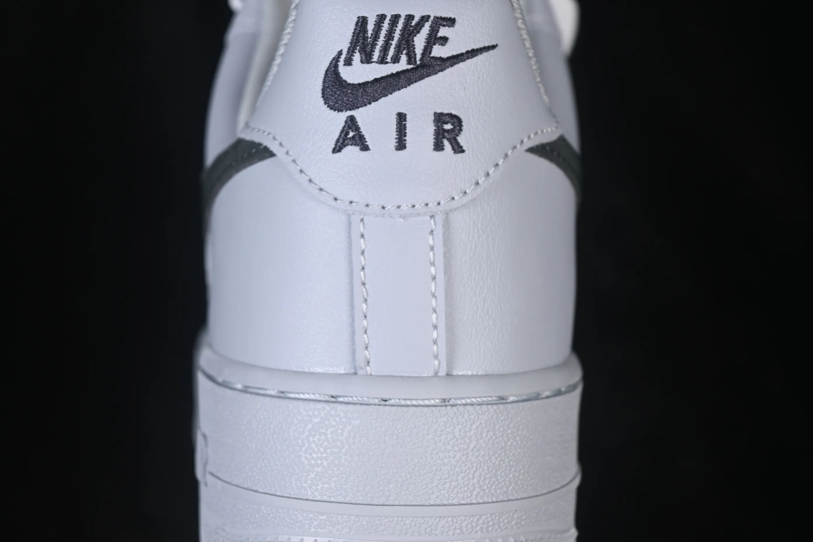 All categories Nk Air Force 1 Air Force series Nk Air Force 1 Low Air Force low-top Nike Air Force 1'07 Low Air Force 1 low-top casual sneakers IR0952-002